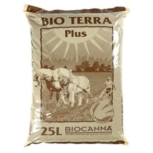 Biologische aarde voor wietplanten